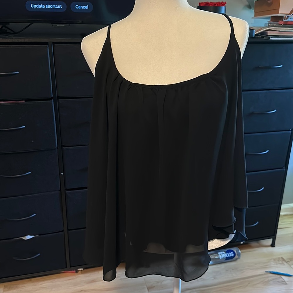 Black Fashion 2 Figure Top
